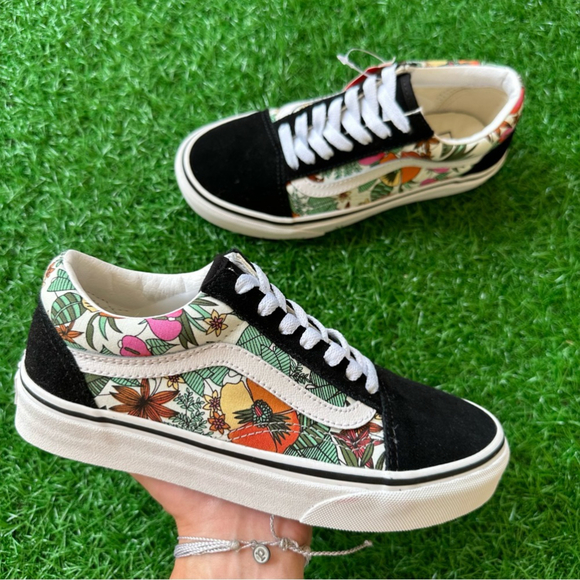 Vans Shoes - 🍀New Vans Old Skool Multi Tropic